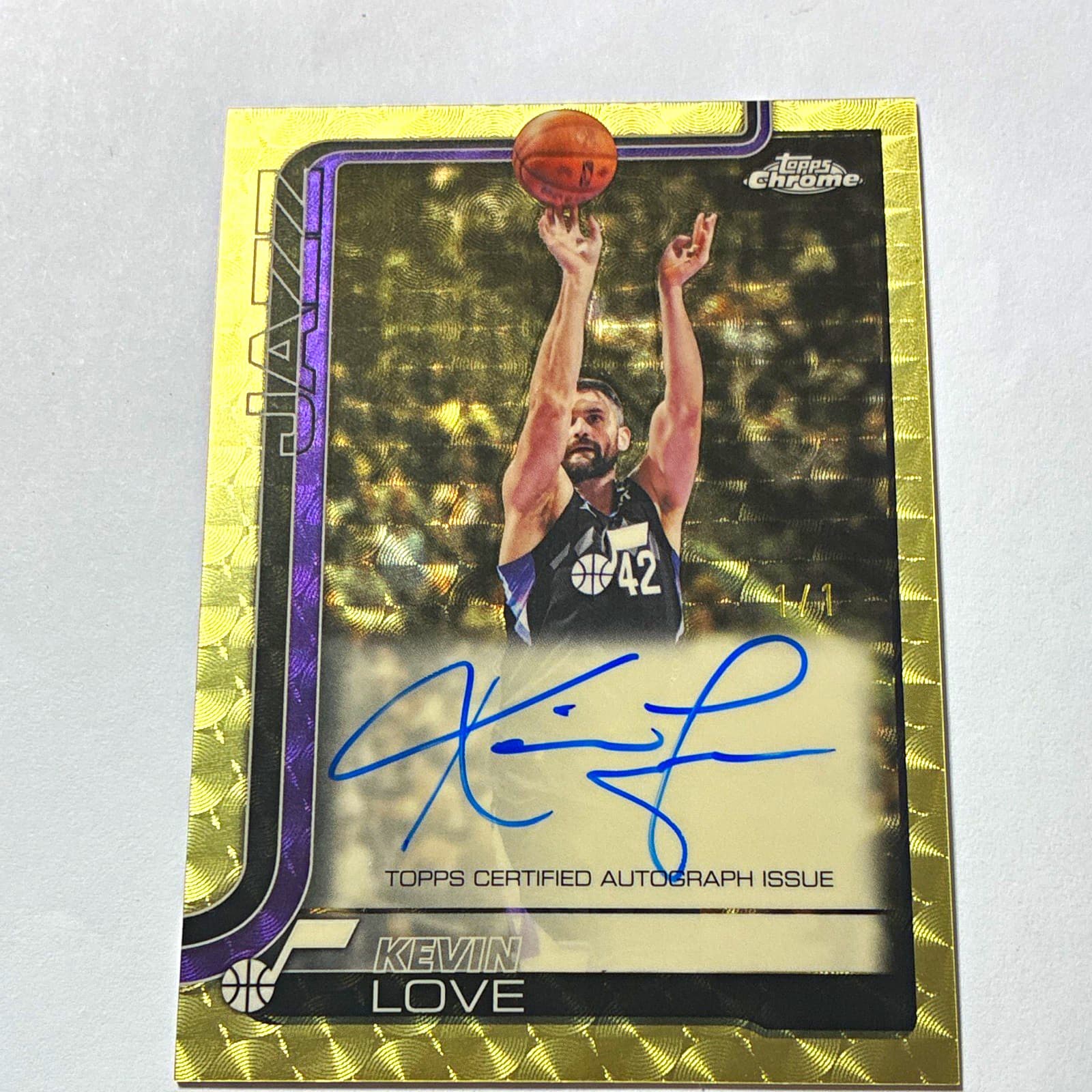Topps 2025-26 Chrome Updates Kevin Love Jazz Superfractor Auto TCA-KL 1/1