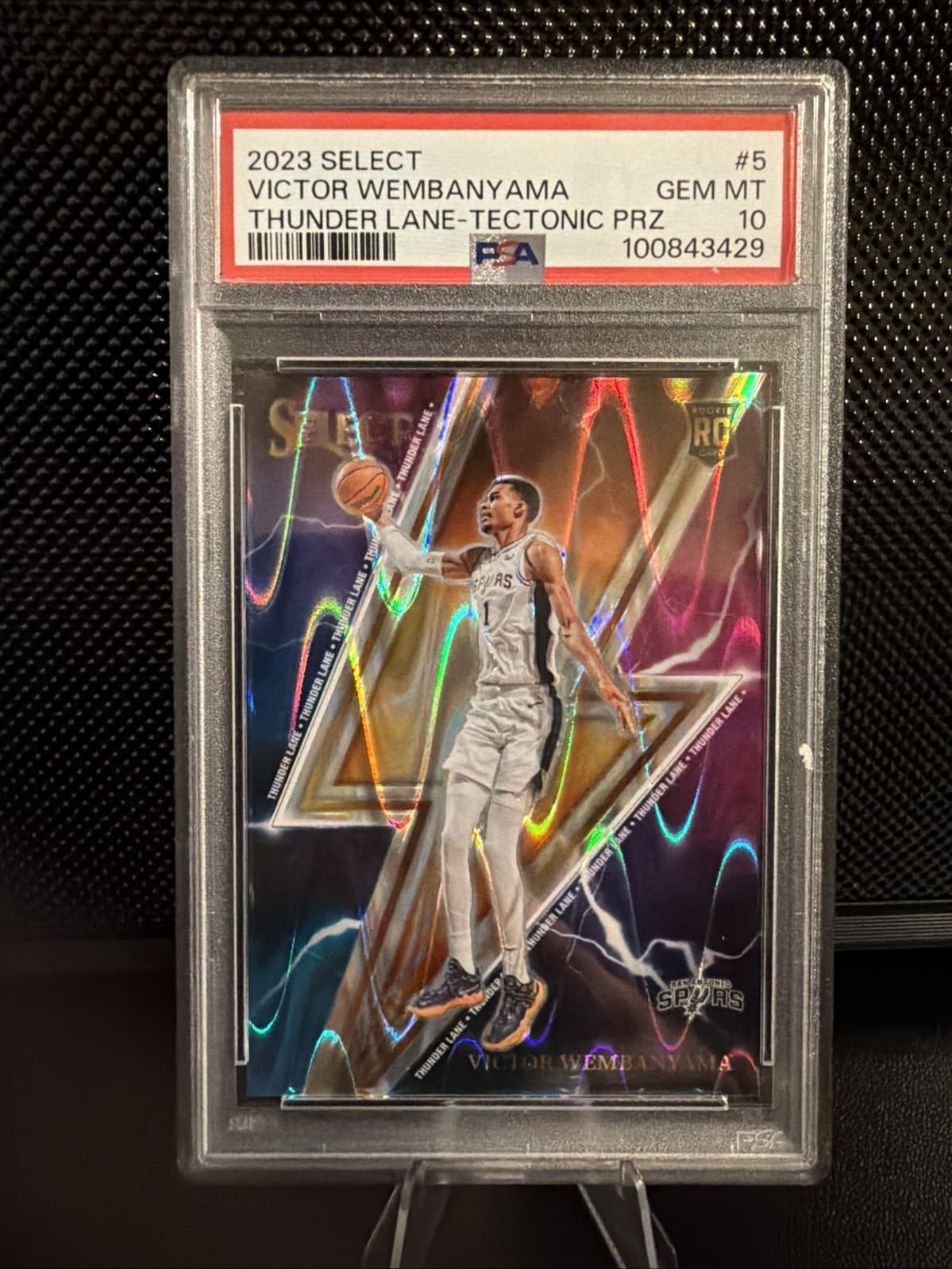 2023-24  Select - Thunder Lane Victor Wembanyama #5 Tectonic Prizm (RC) PSA 10