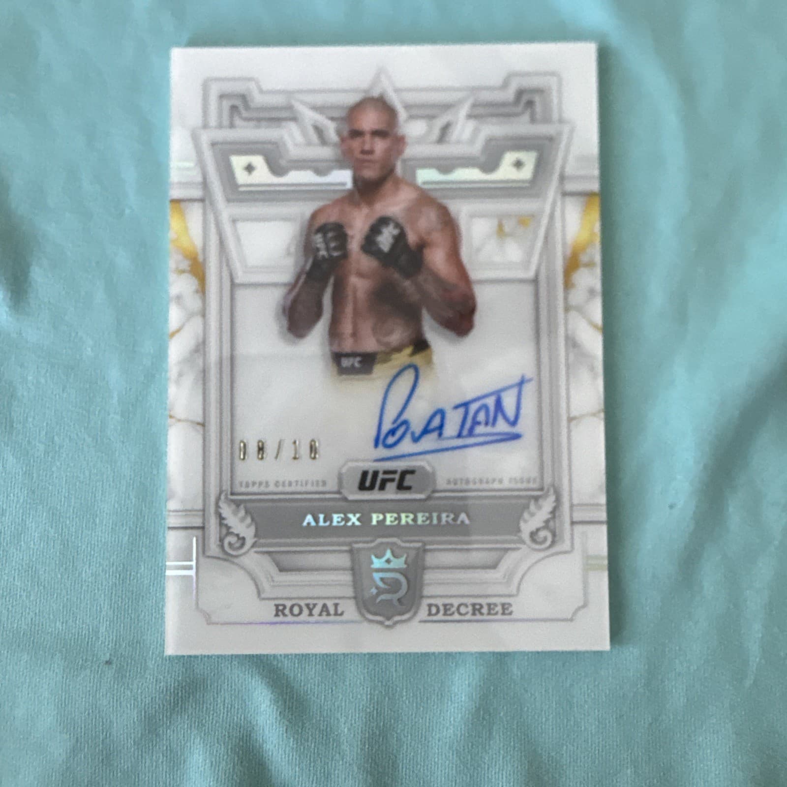 2024 Topps Royalty UFC Alex “Poatan” Pereira Royal Decree /10 CHAMA on card auto