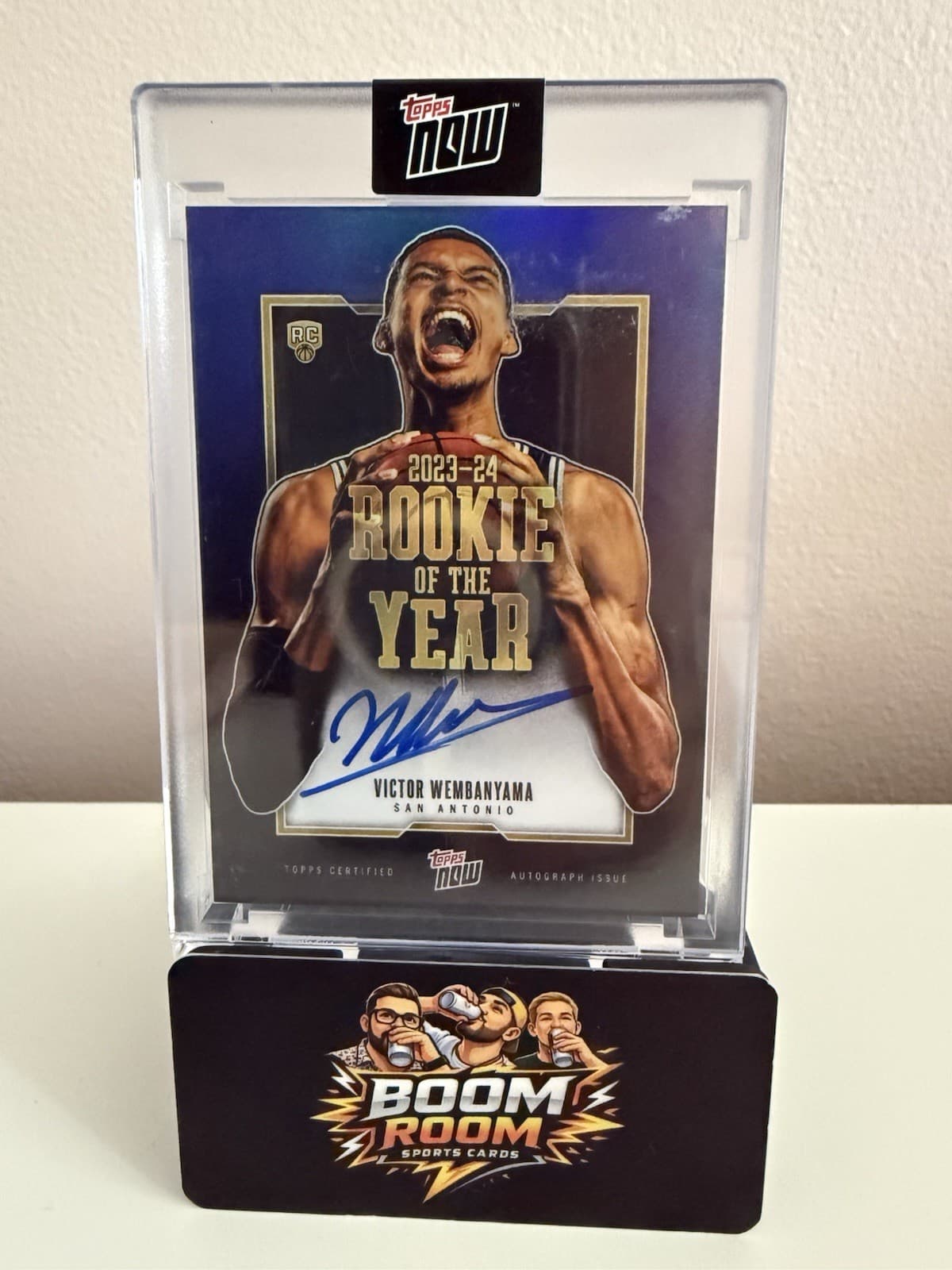 2023-24 Topps Victor Wembanyama Rookie of the Year /49 Auto #VW-6B 