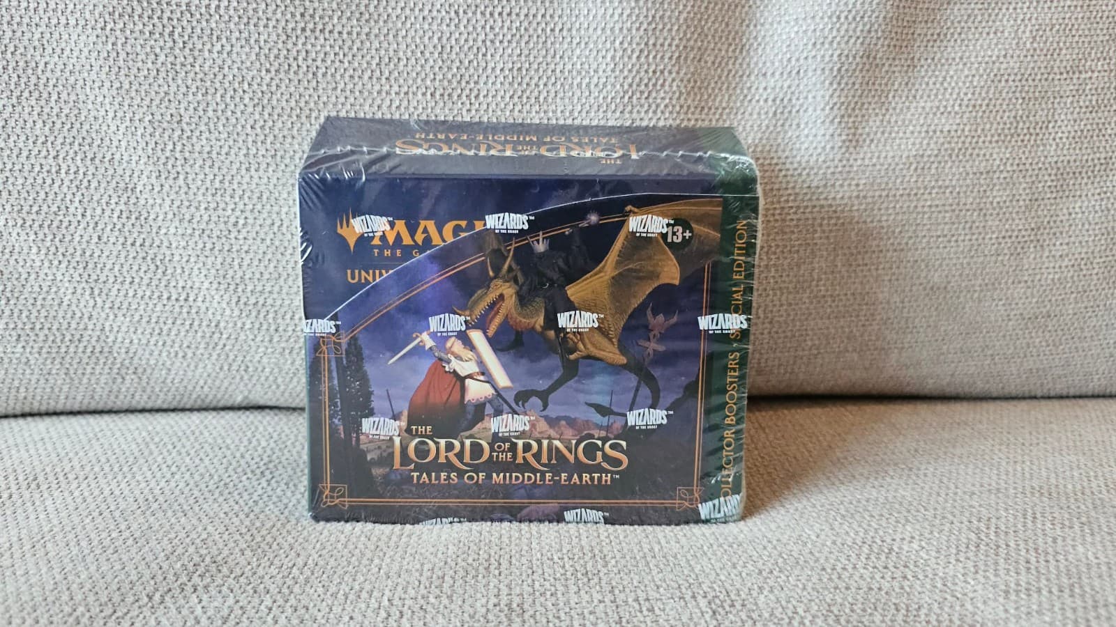 Magic the Gathering: Lord of the Rings Special Edition Collector Booster Box