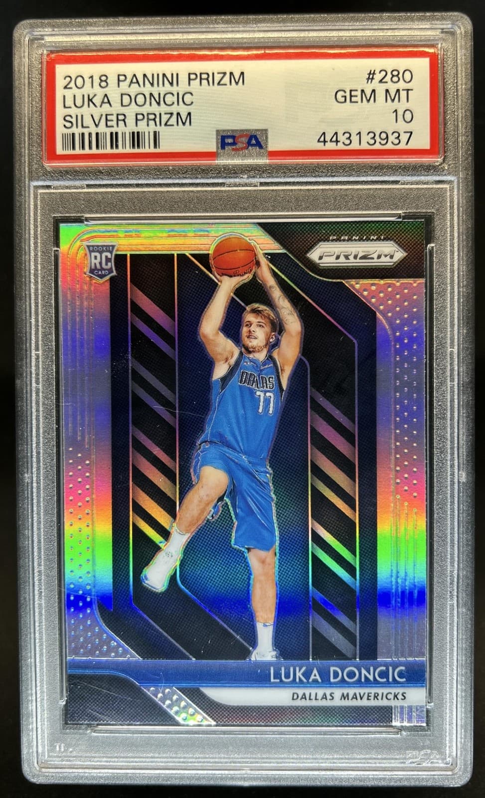 2018-19 Panini Prizm Luka Doncic Prizm Silver Rookie RC #280 Mavericks PSA 10