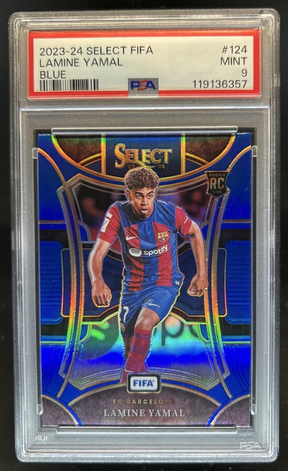 2023-24 Panini Select FIFA Lamine Yamal RC Blue Prizm #124 Barcelona PSA 9