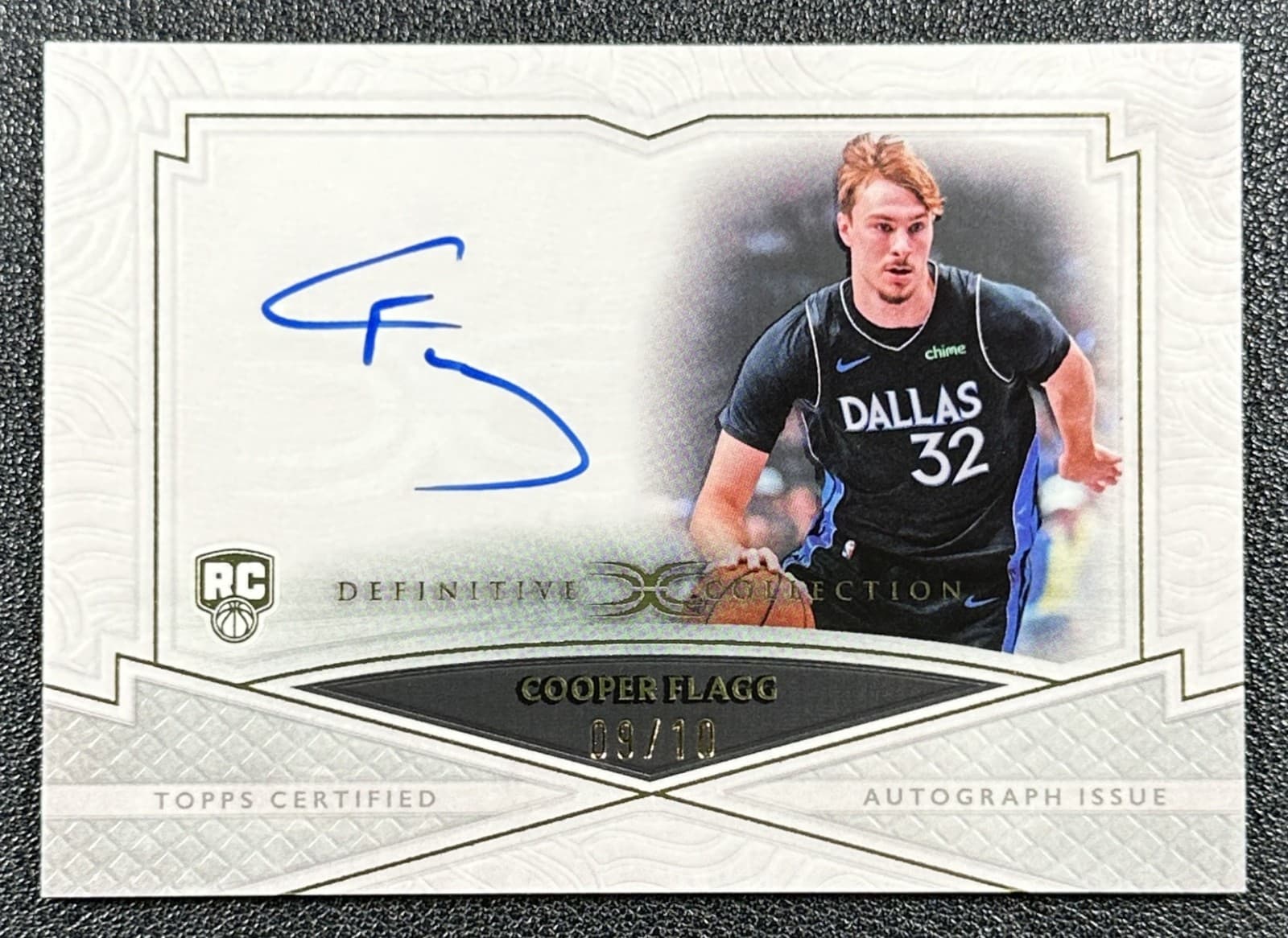 Cooper Flagg 2025-26 Topps Definitive Coll #Mma-Cf Rookie Moments Auto Rc 9/10