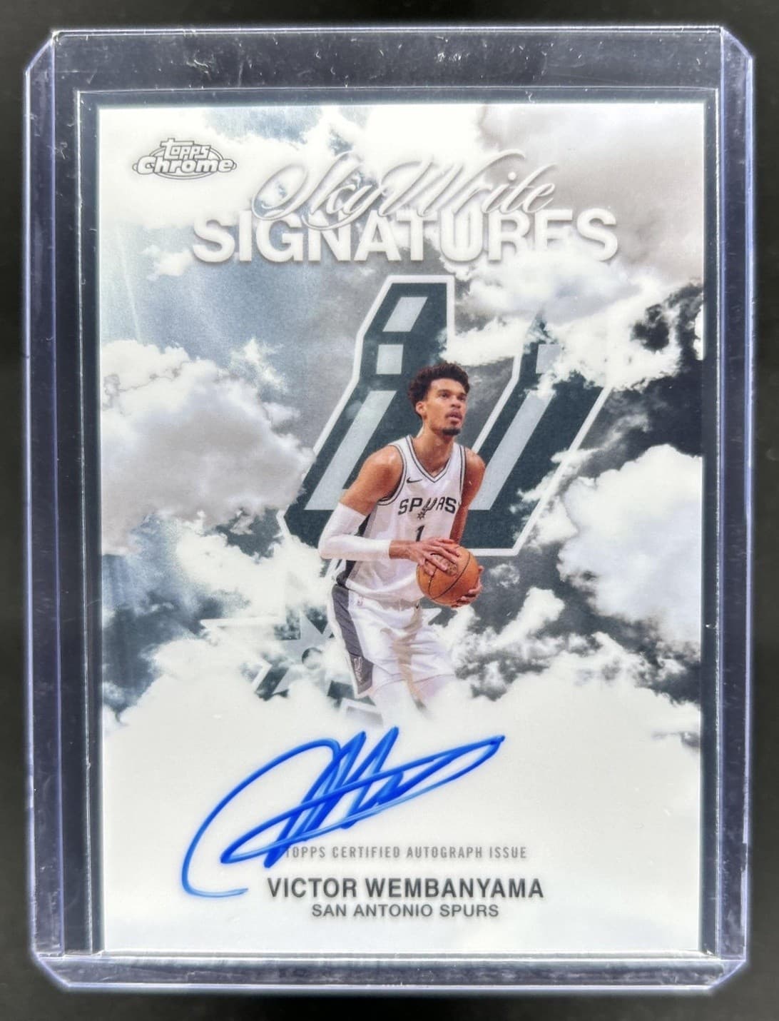 2025-26 Topps Chrome Victor Wembanyama SkyWrite Signatures Auto #SWS-VW Spurs