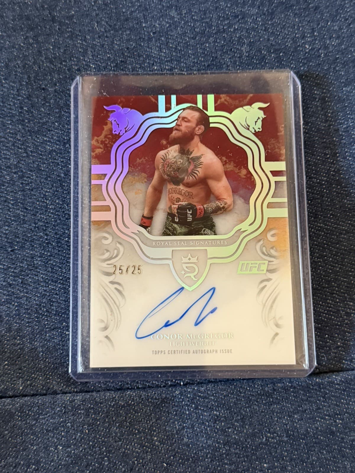 2025 Topps UFC Royalty- Conor McGregor Royal Seal Signatures Auto #/25 *BOOKEND*