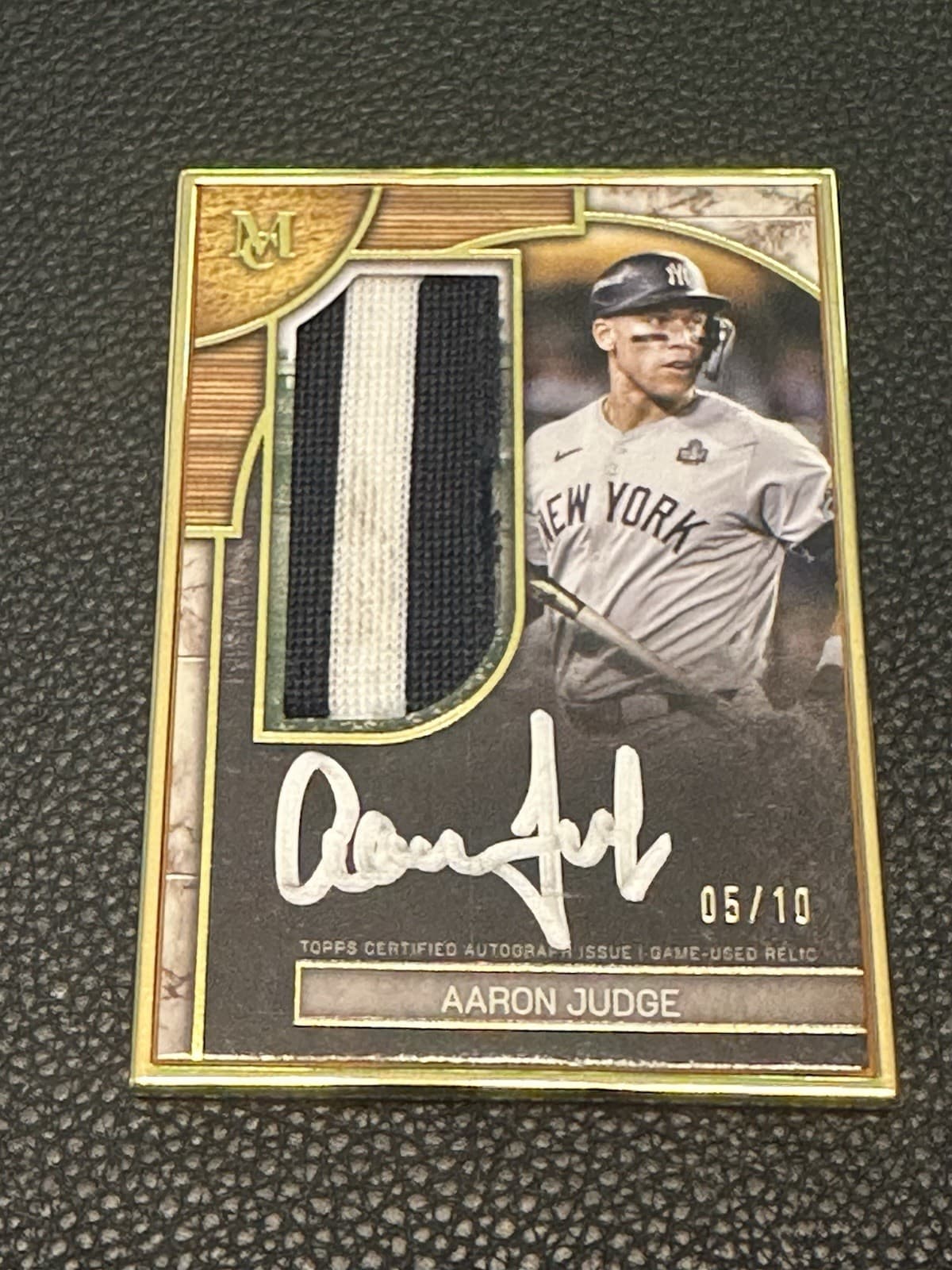 2025 Topps Museum Framed Auto Patch Aaron Judge #5/10 Yankees