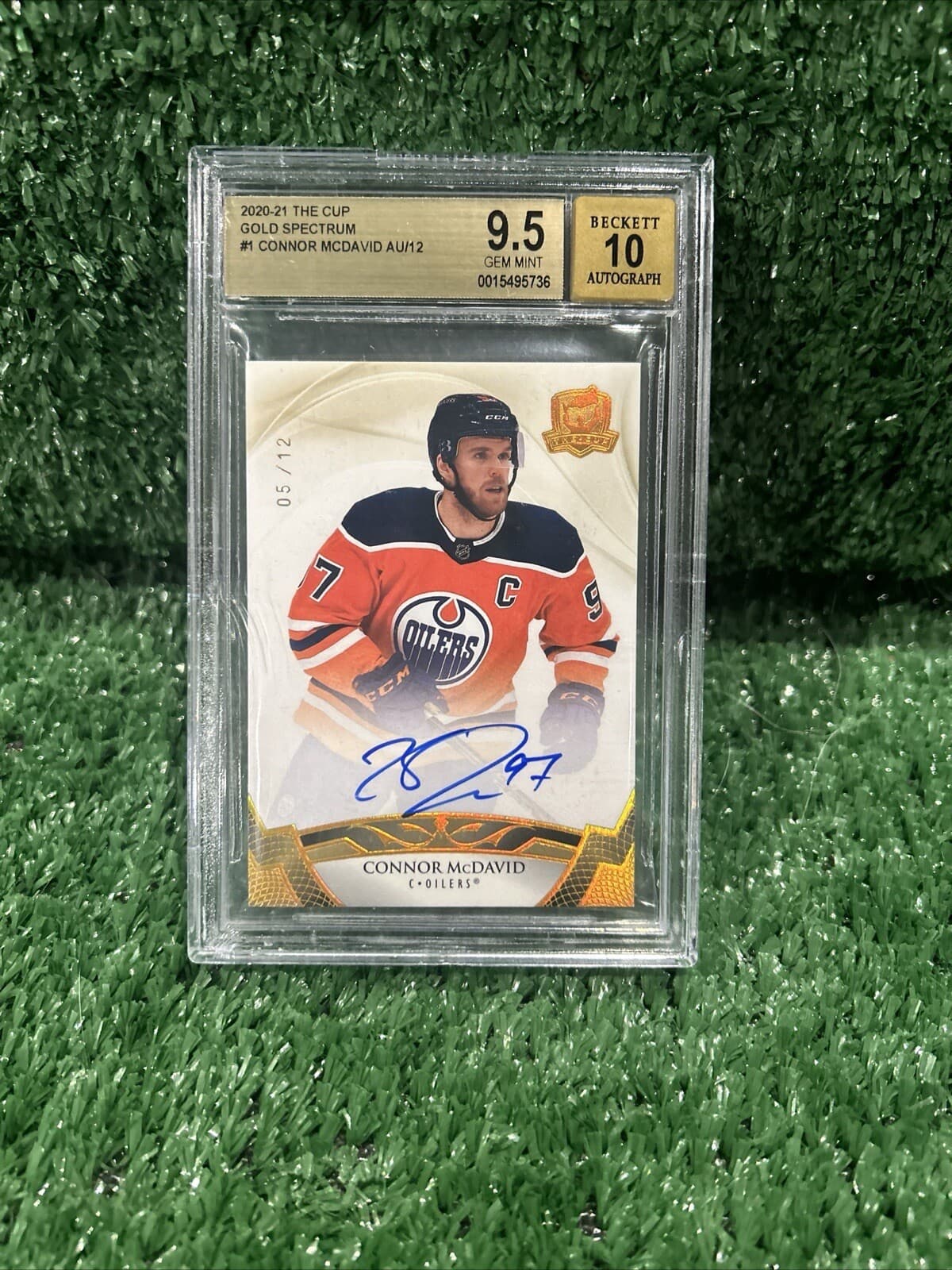 2020-21 The Cup Hockey Gold Spectrum Connor McDavid Auto /12 GEM MT BGS 9.5