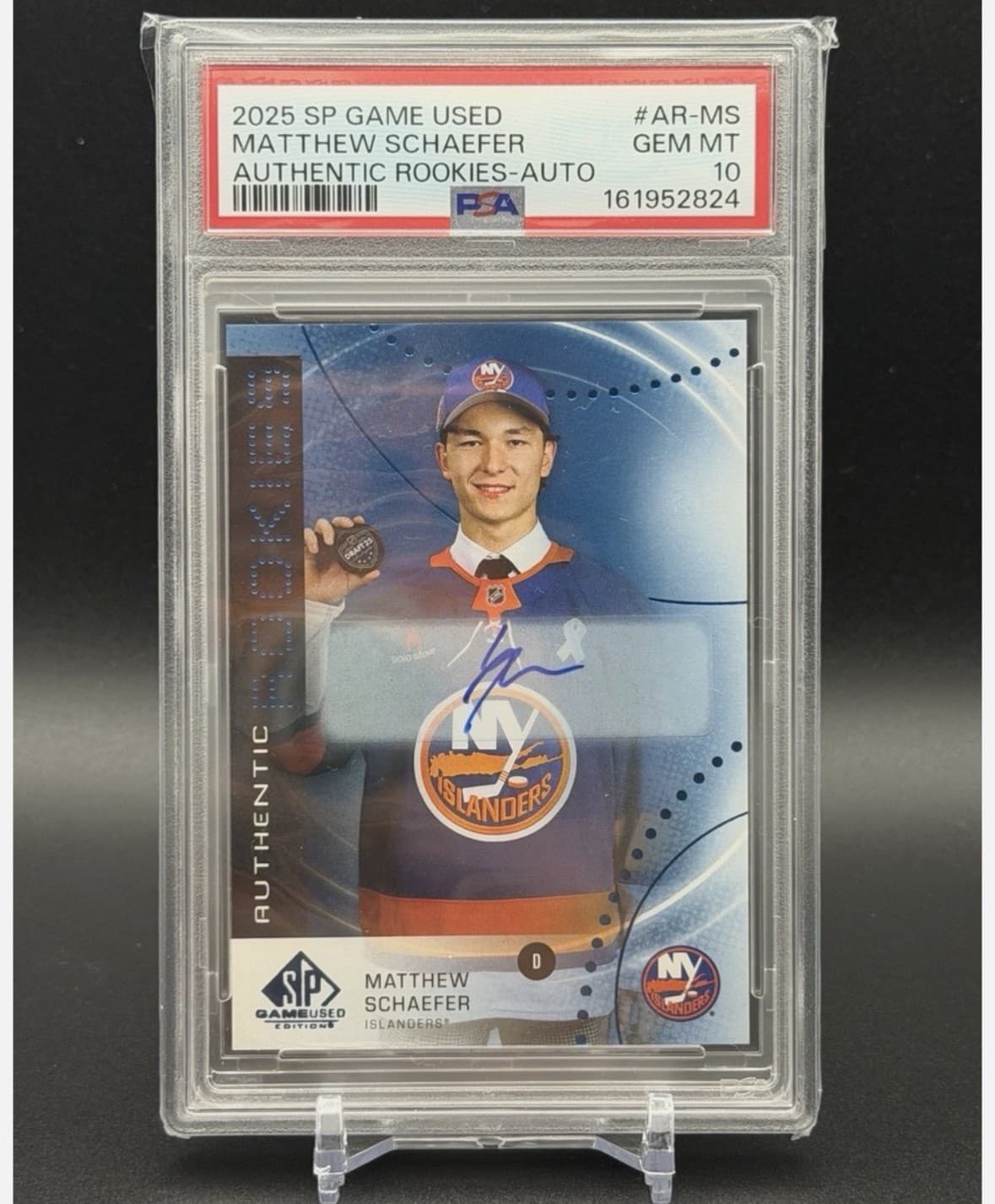 2025-26 UD SP Game Used PSA Gem Mint 10 Matthew Schaefer Authentic Rookies Auto