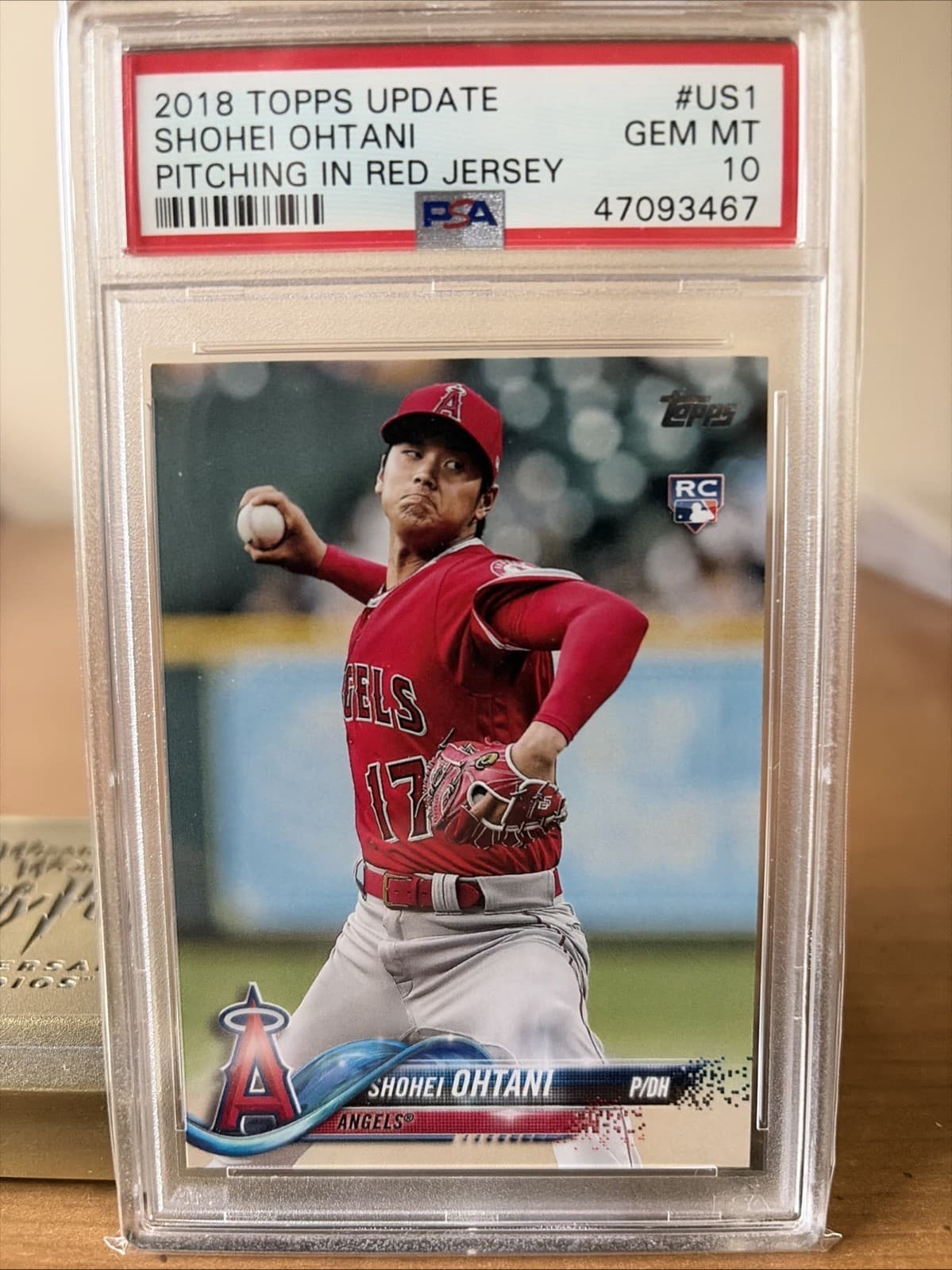 2018 Topps Update Series - Shohei Ohtani #US1 Pitching, Red Jersey Rookie PSA 10