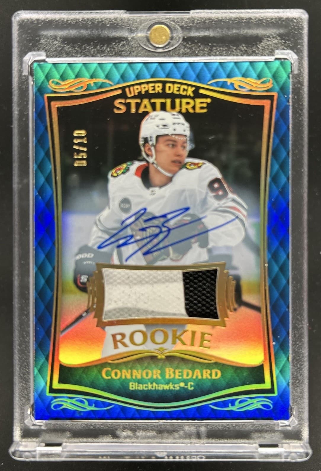 2024-25 Upper Deck Stature Connor Bedard 2023-24 Patch Blue Auto #/10