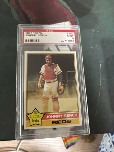 1976 Topps - Johnny Bench #300 PSA 9
