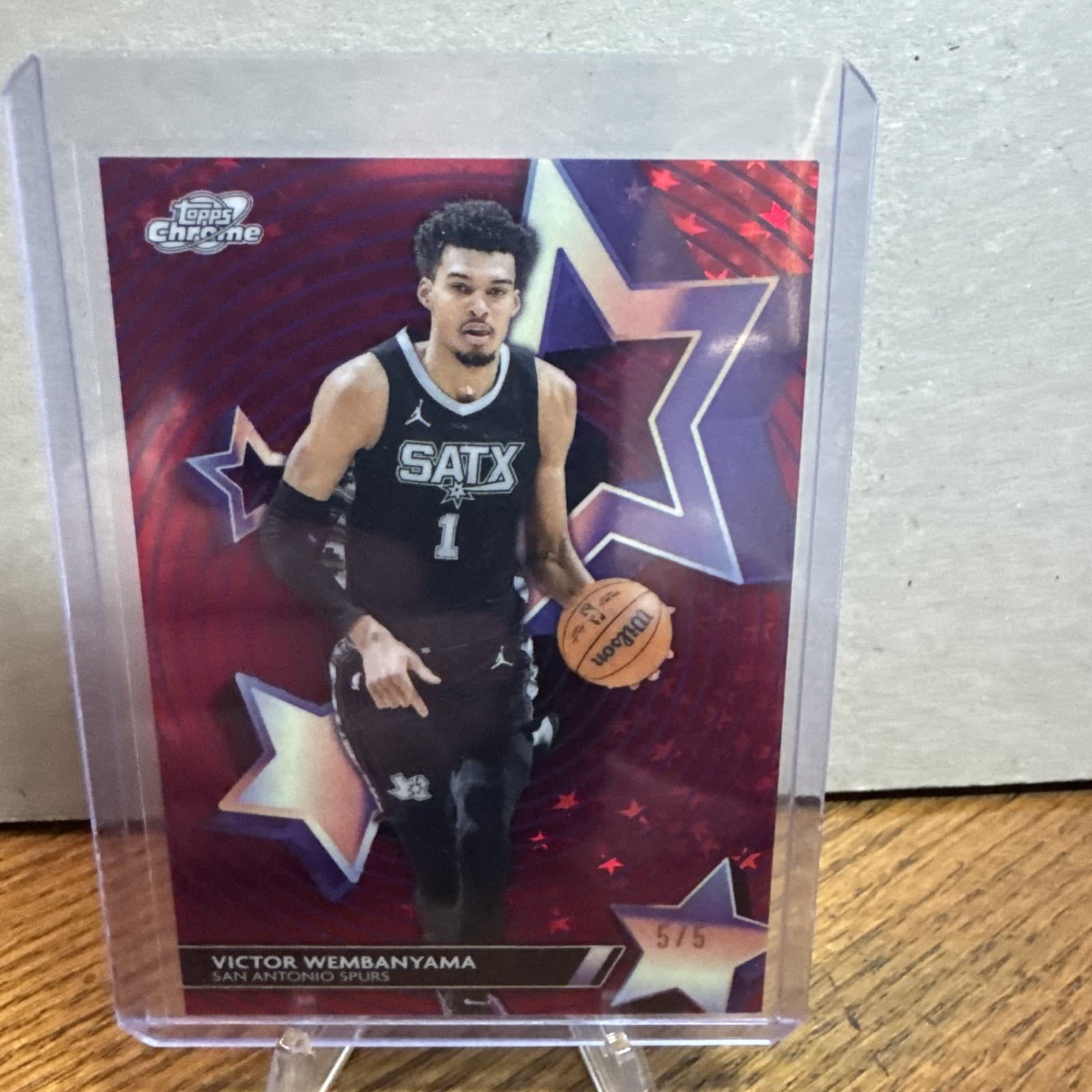 2025-26 Topps Cosmic Starfractor Red Flare Refractor Victor Wembanyama #SF-9 5/5