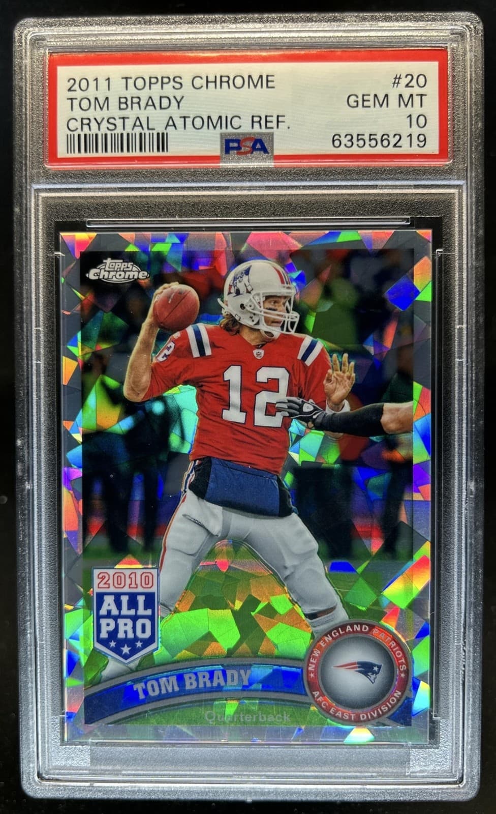 2011 Topps Chrome Tom Brady Crystal Atomic Refractor #/139 Patriots PSA 10