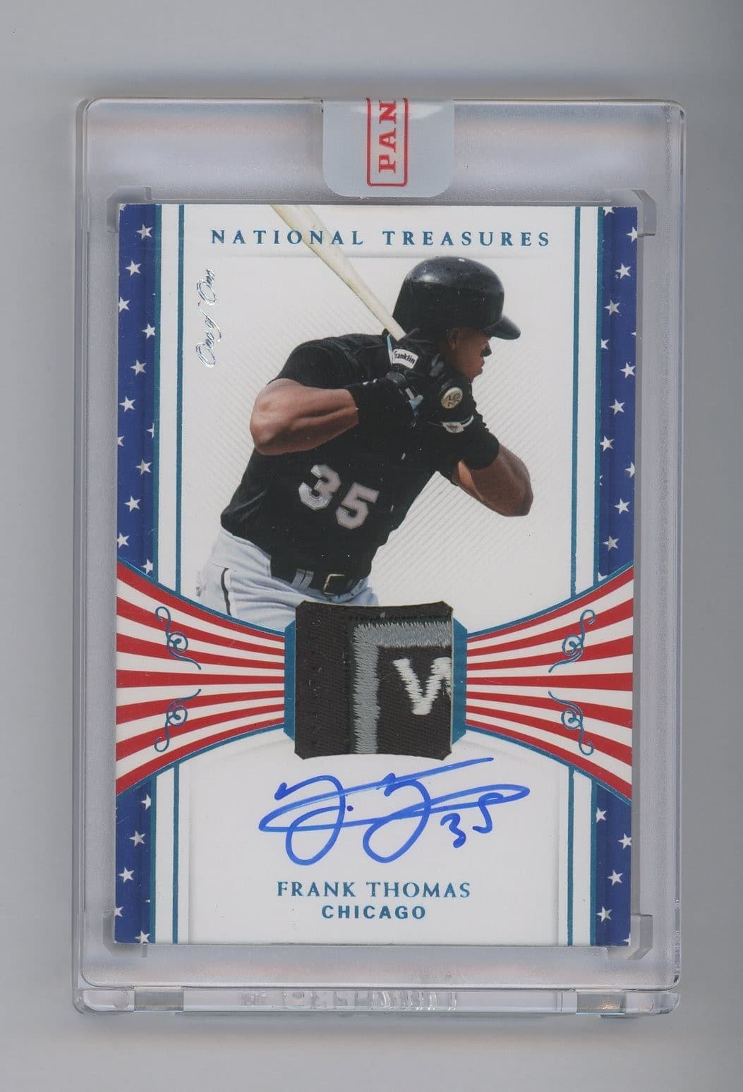 2018 National Treasures Stars & Stripes Frank Thomas HOF GU Patch AUTO 1/1