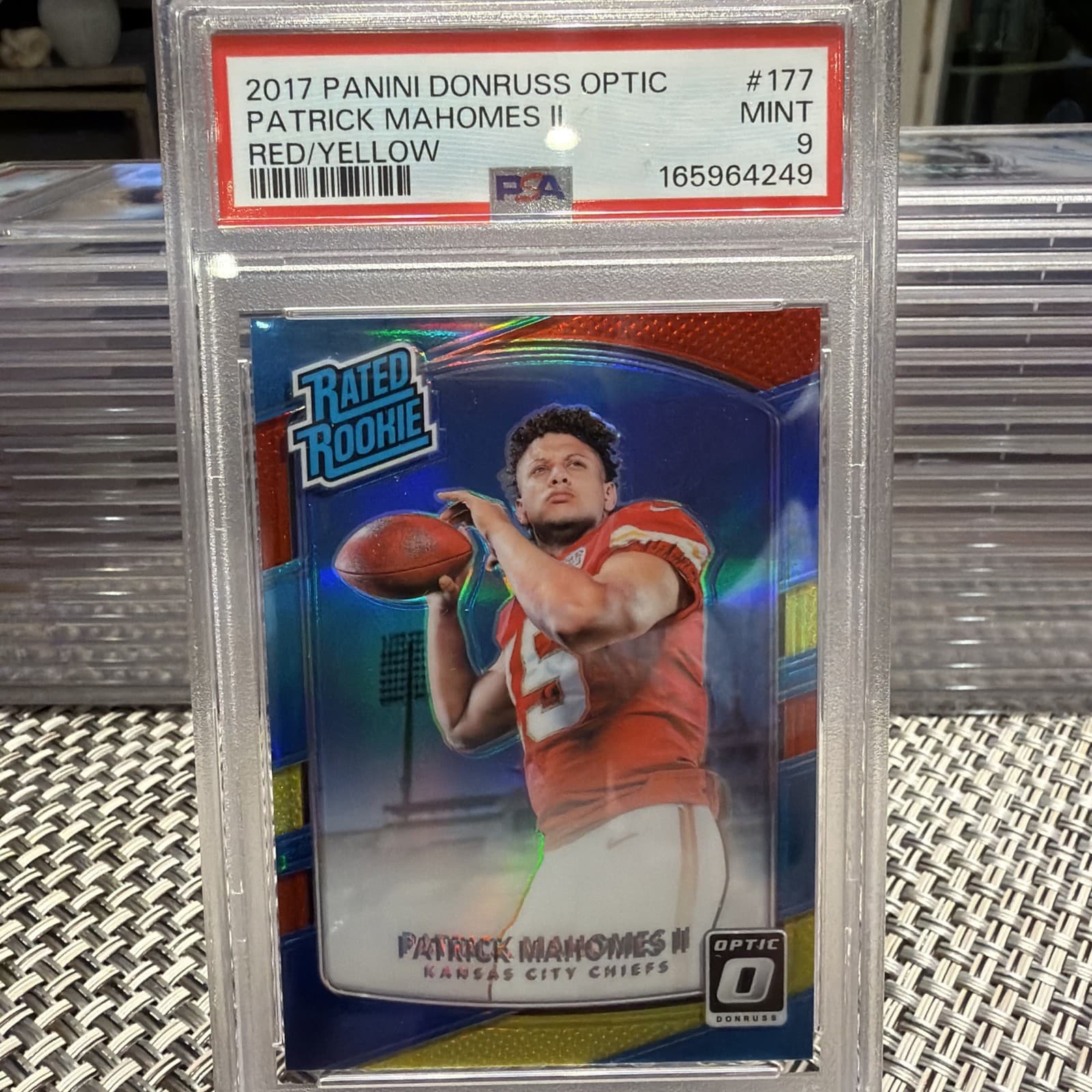 2017 Patrick Mahomes Ll Panini Donruss Optic #177 RC PSA 9 Red/Yellow Chiefs