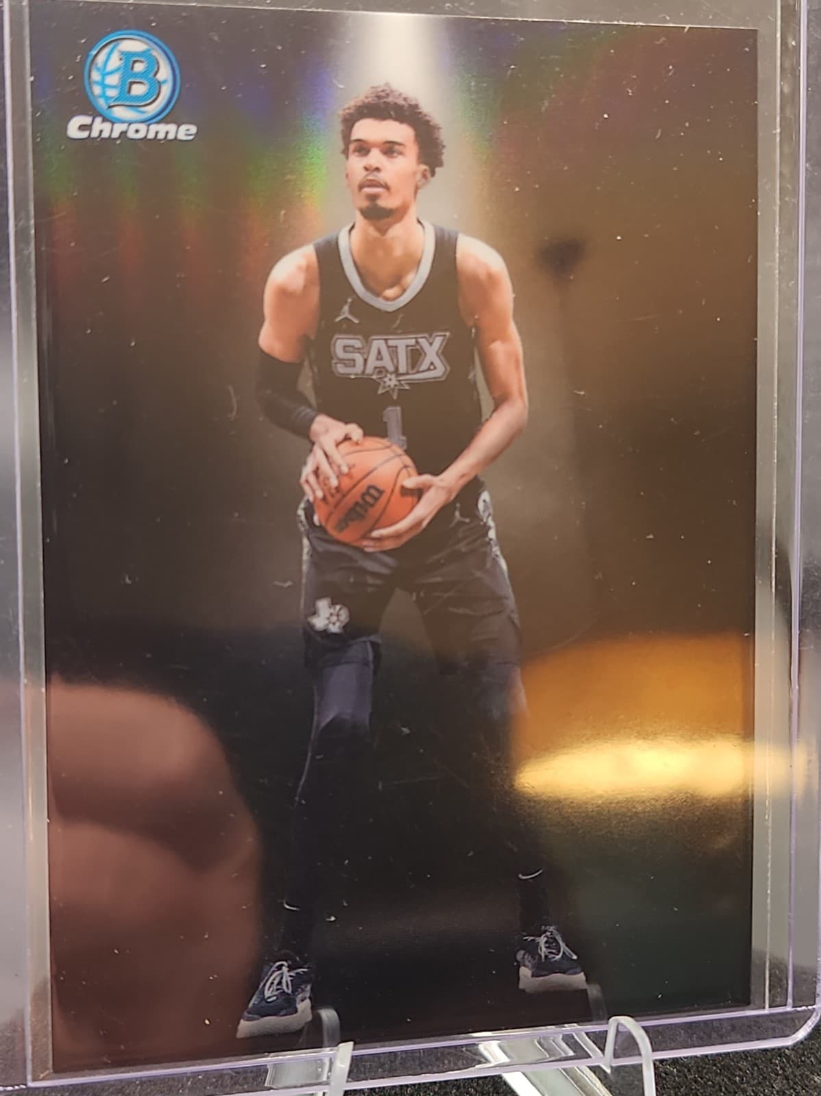 Victor Wembanyama 2025-26 Bowman Chrome Spotlight Spurs SSP Case Hit