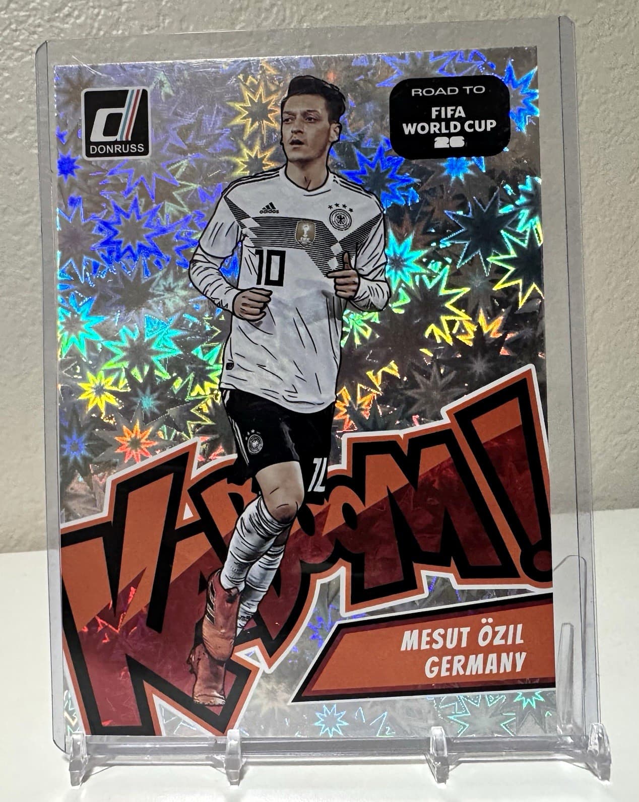 PANINI DONRUSS ROAD TO FIFA WORLD CUP 2025-26 MESUT OZIL 19 KABOOM Germany