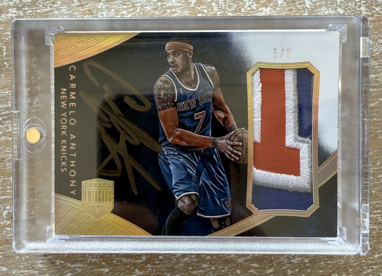 2014-15 Panini Eminence Jumbo Patch Autographs Gold Carmelo Anthony #JPA-10 5/5