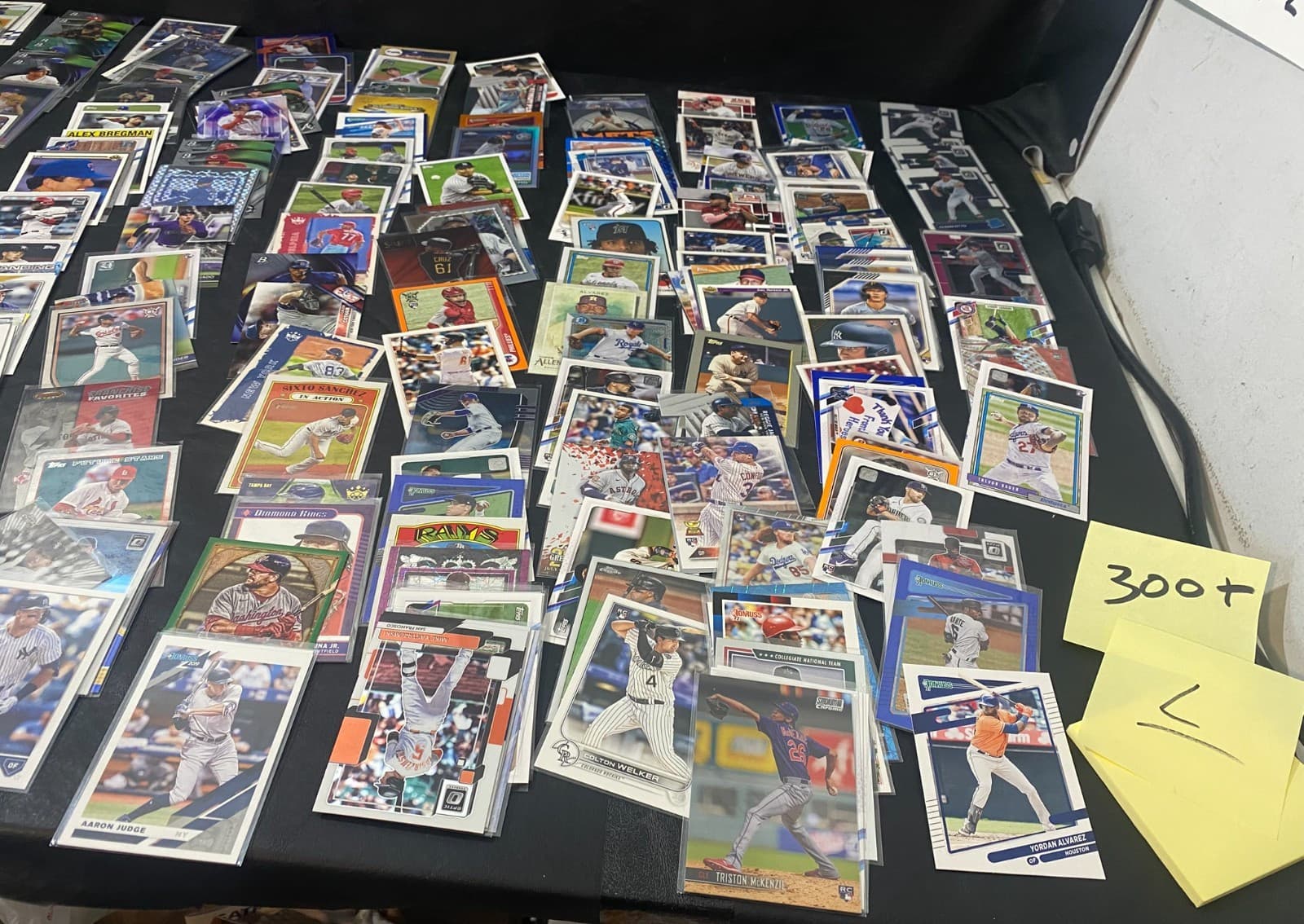 Baseball Cards lot 300+ cards Topps Panini 2020 2021 2022 very nice lot L