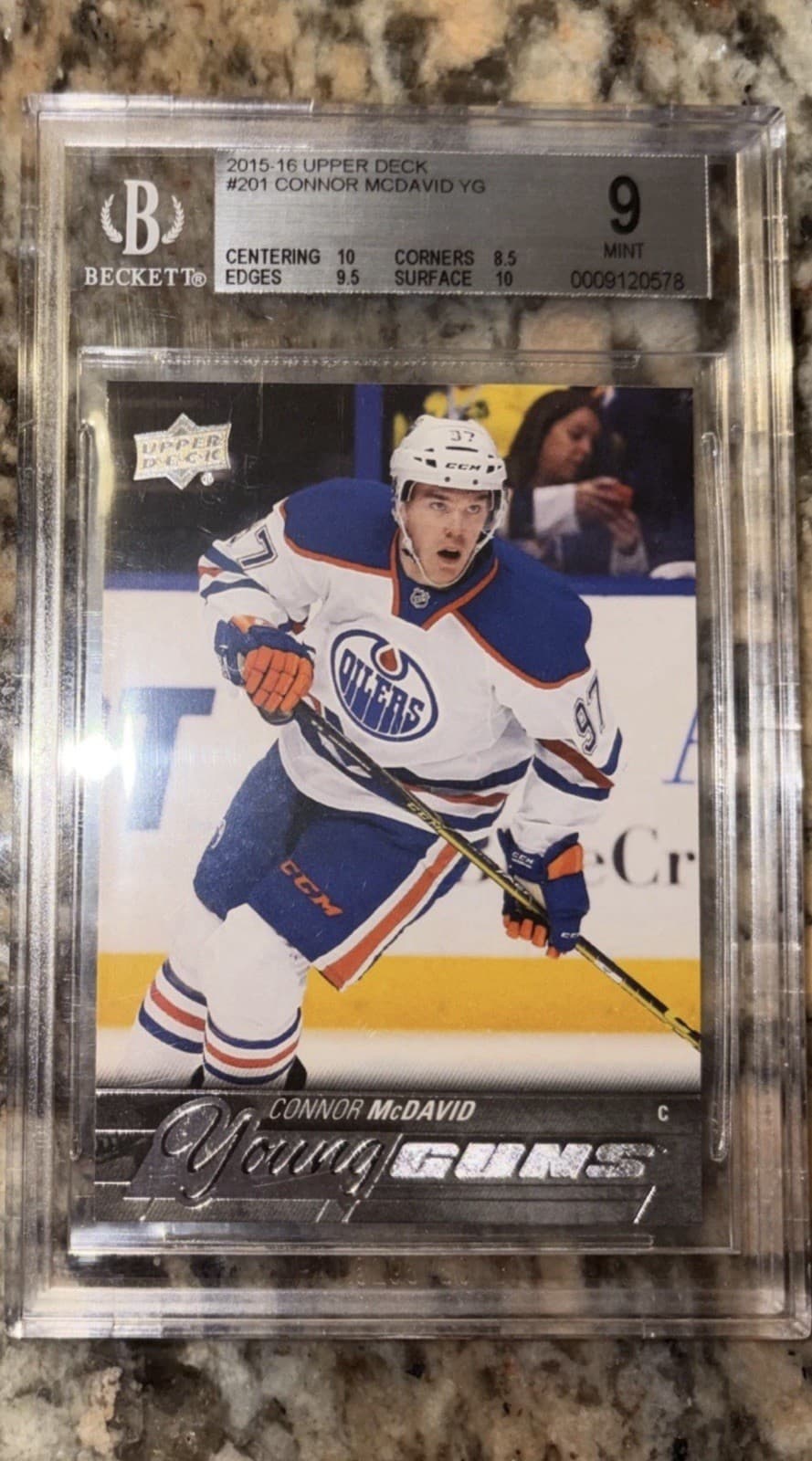 2015-16 Upper Deck Young Guns Connor McDavid #201 BGS 9 MINT RC Rookie Card