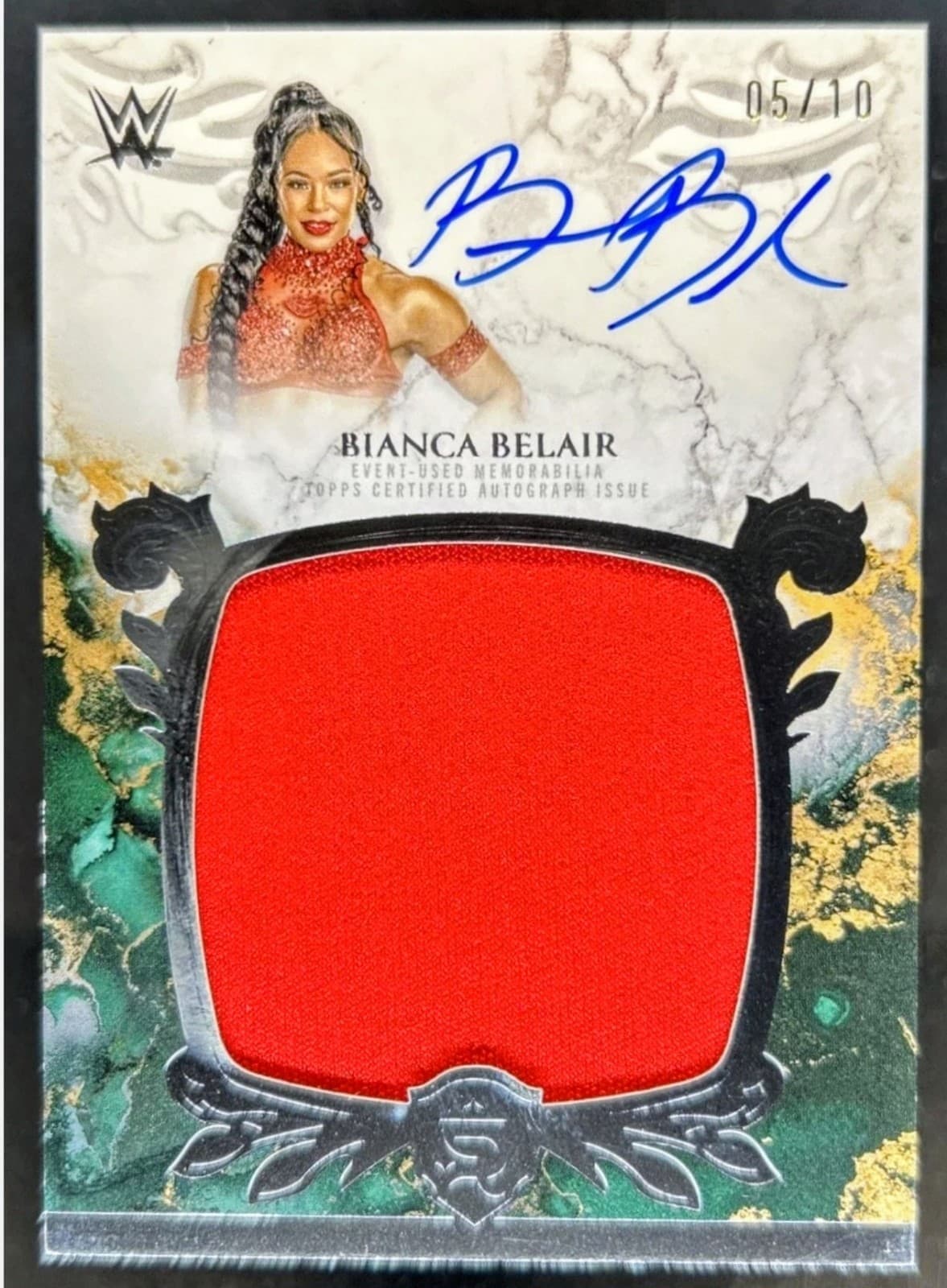 2025 Topps Royalty WWE Bianca Belair Silver Relic Auto /10 #RYA-BBE Patch Signed