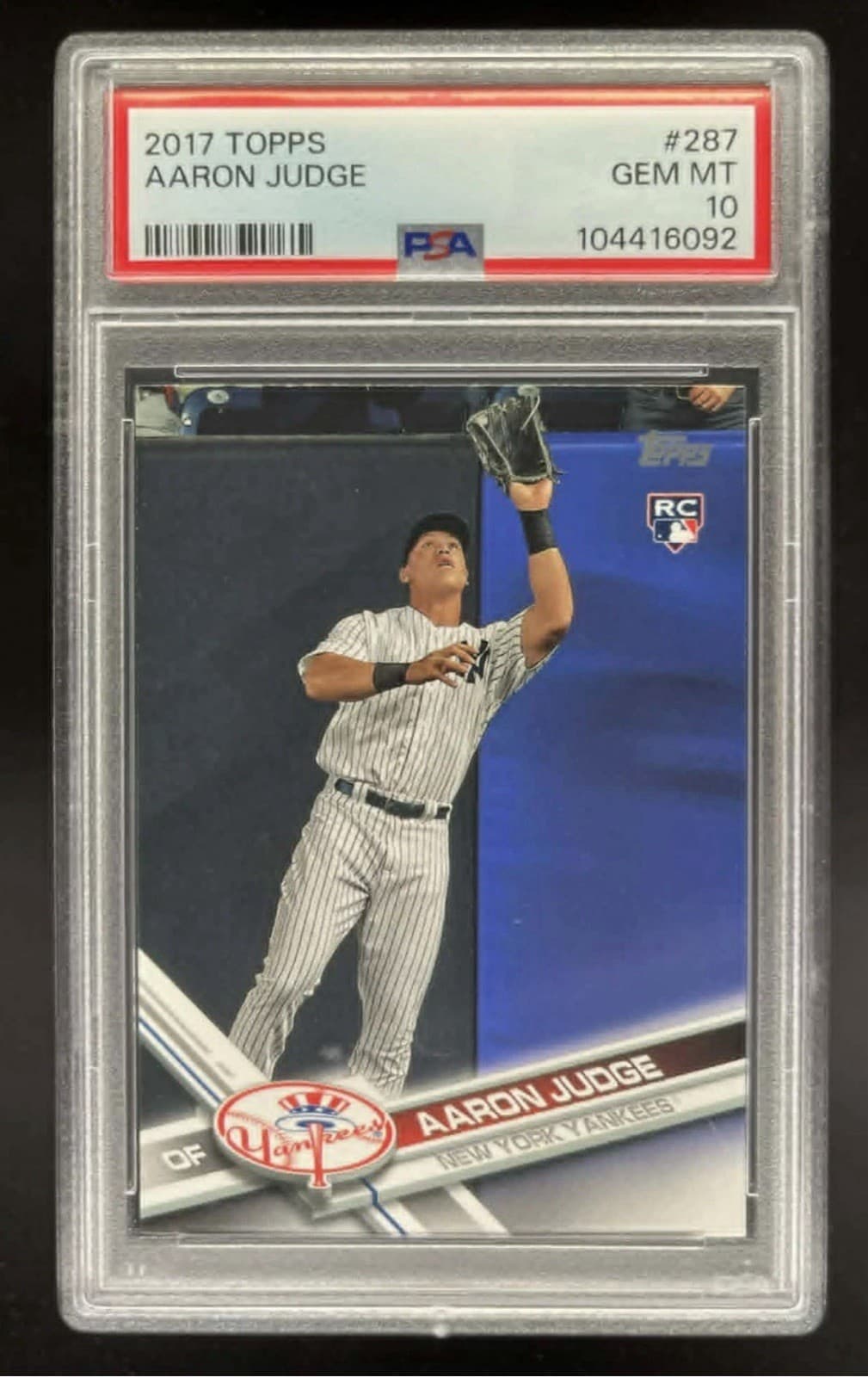 2017 Topps - Aaron Judge #287 Fielding (RC) PSA 10