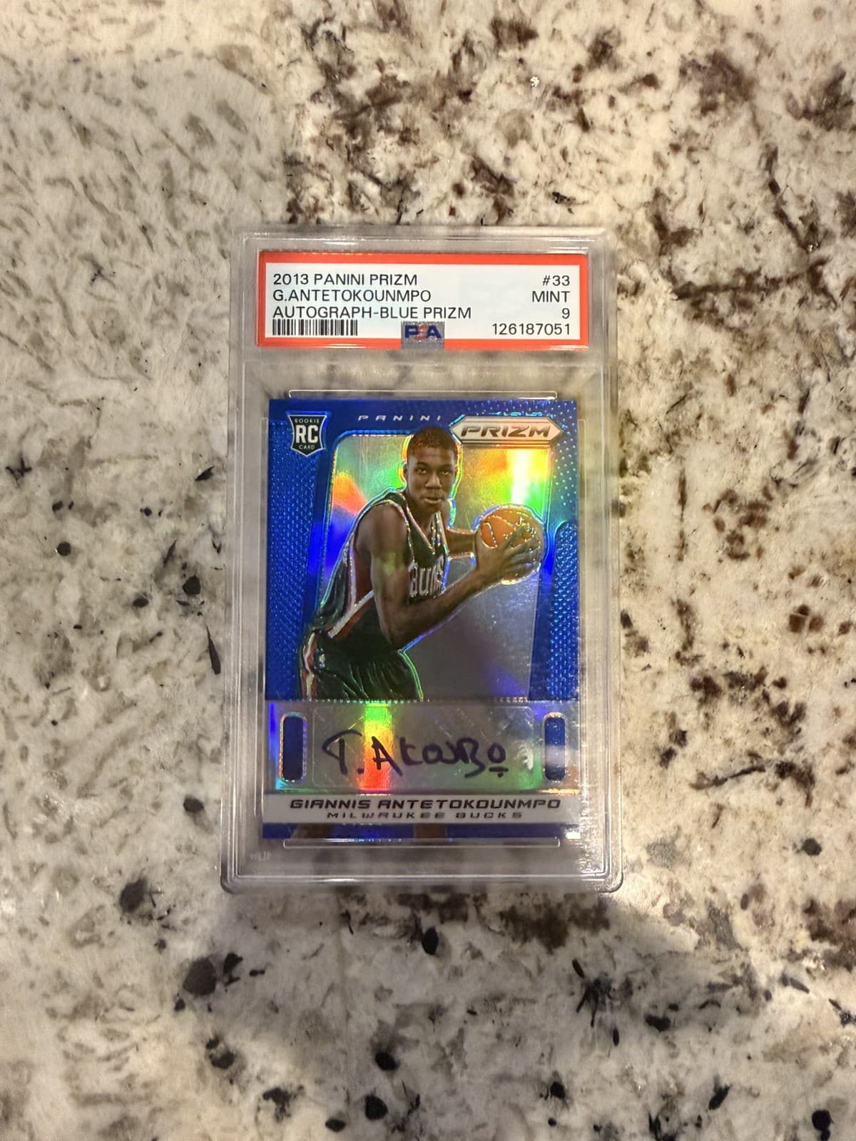 2013 Panini Prizm Giannis Antetokounmpo Rookie RC Autograph Blue Prizm PSA 9