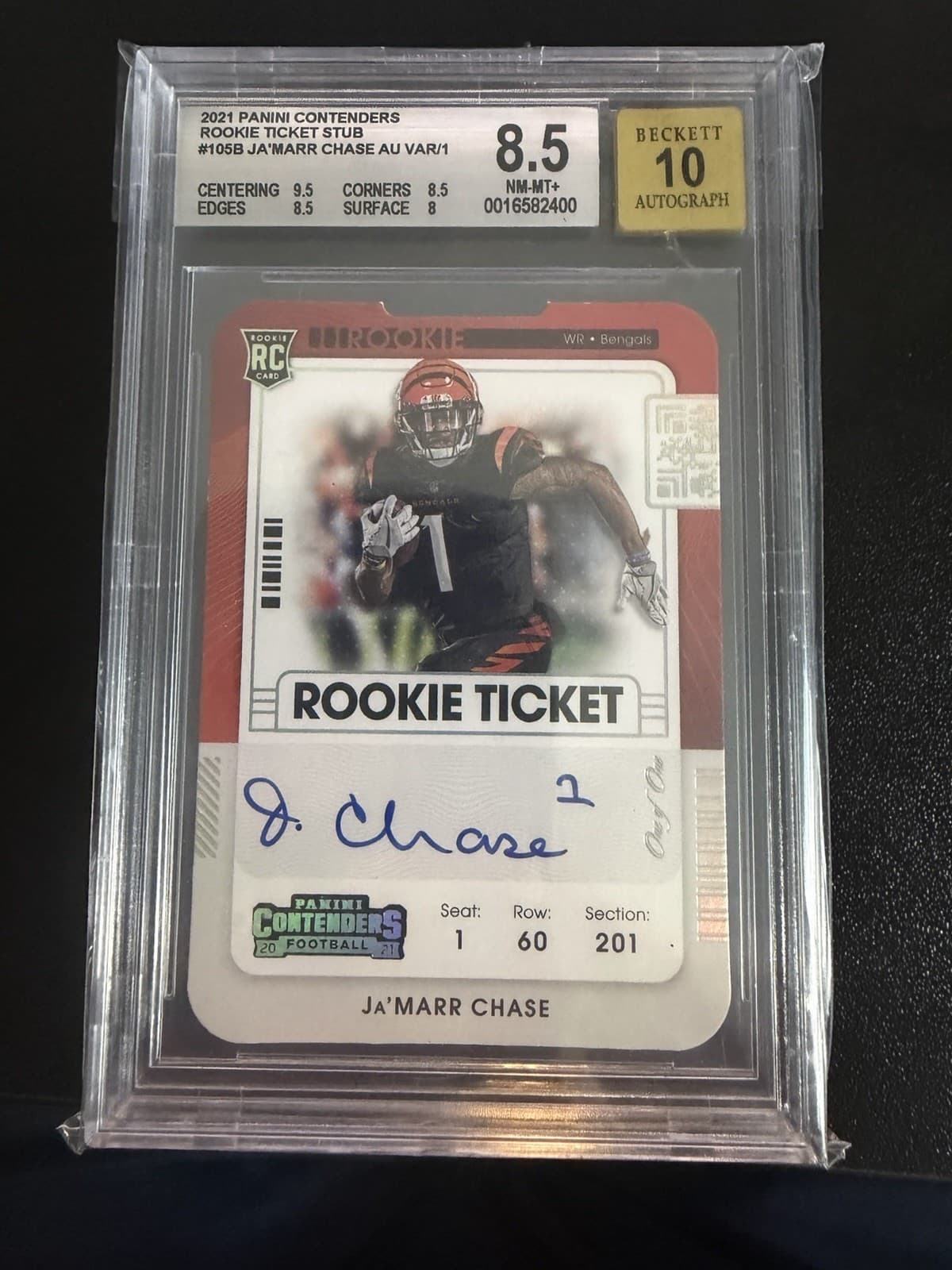 2021 Panini Contenders Ticket Stub Ja'Marr Chase ROOKIE AUTO 1/1 BGS 8.5 NM-MT+