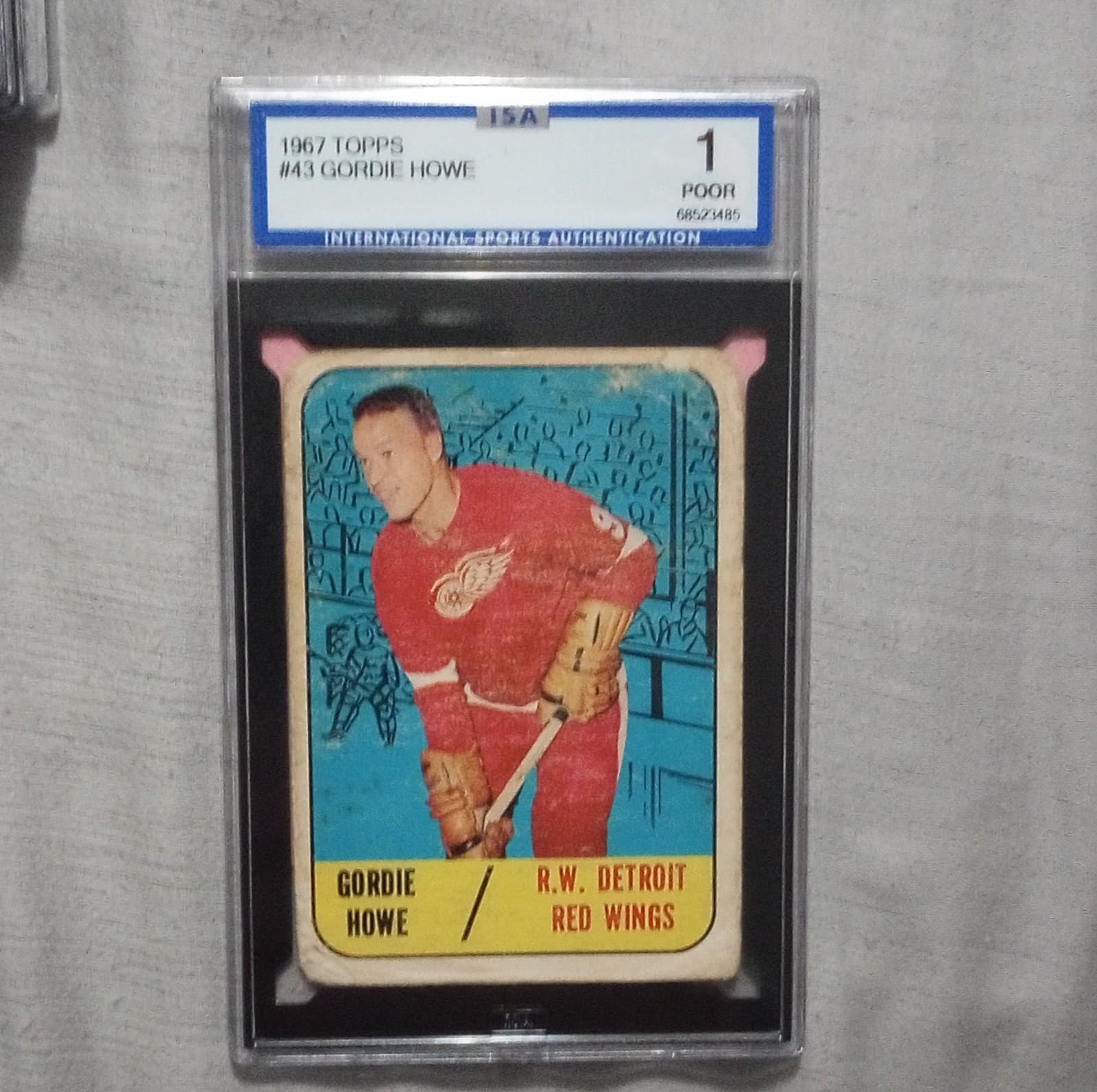 Topps 1967-68 Gordie Howe #43 ISA Detroit Red Wings Ice Hockey NHL