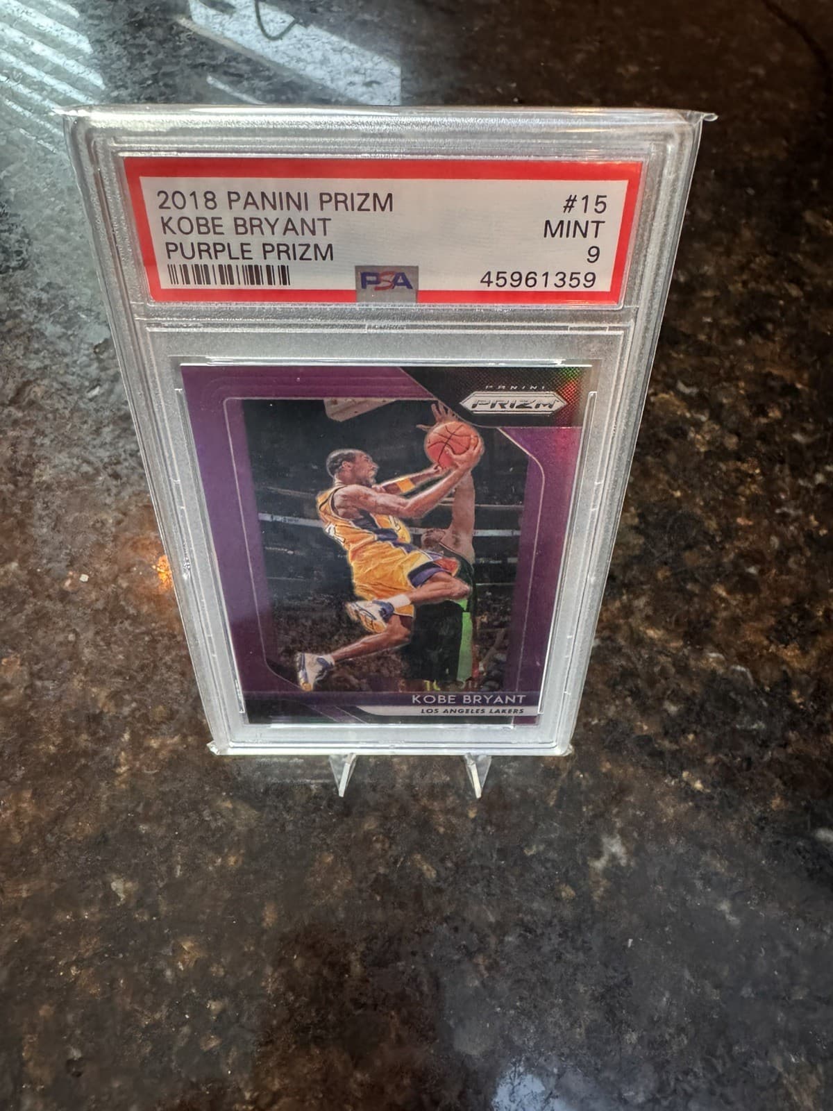 2018-19 Panini Prizm - Kobe Bryant #15 TRUE Purple Prizm /75 PSA 9