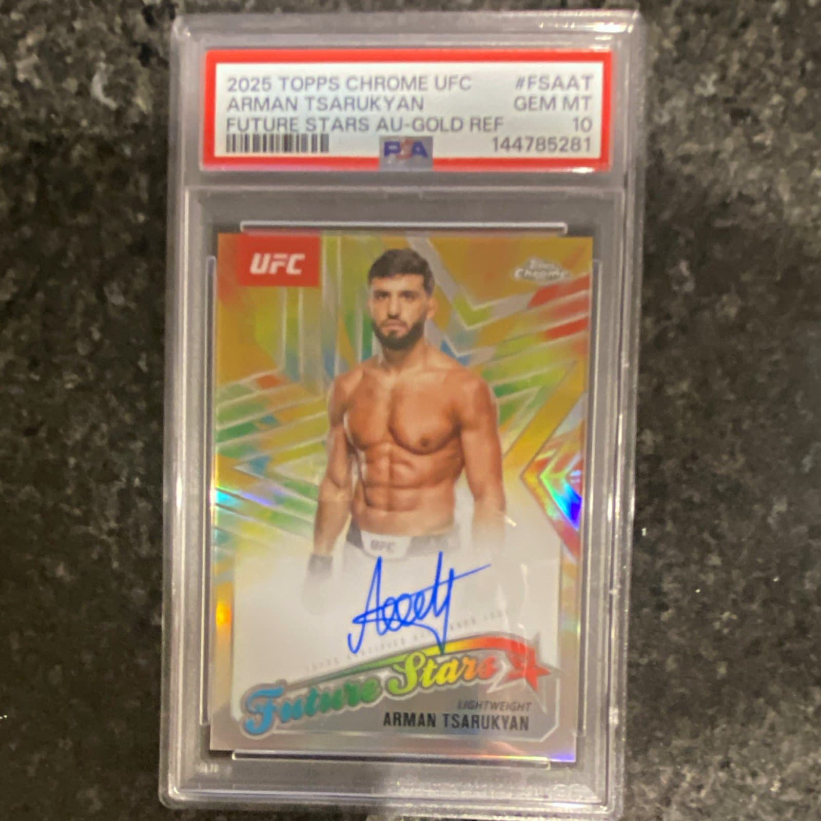 Topps 2025 Chrome UFC Arman Tsarukyan FS Auto Gold /50 PSA 10