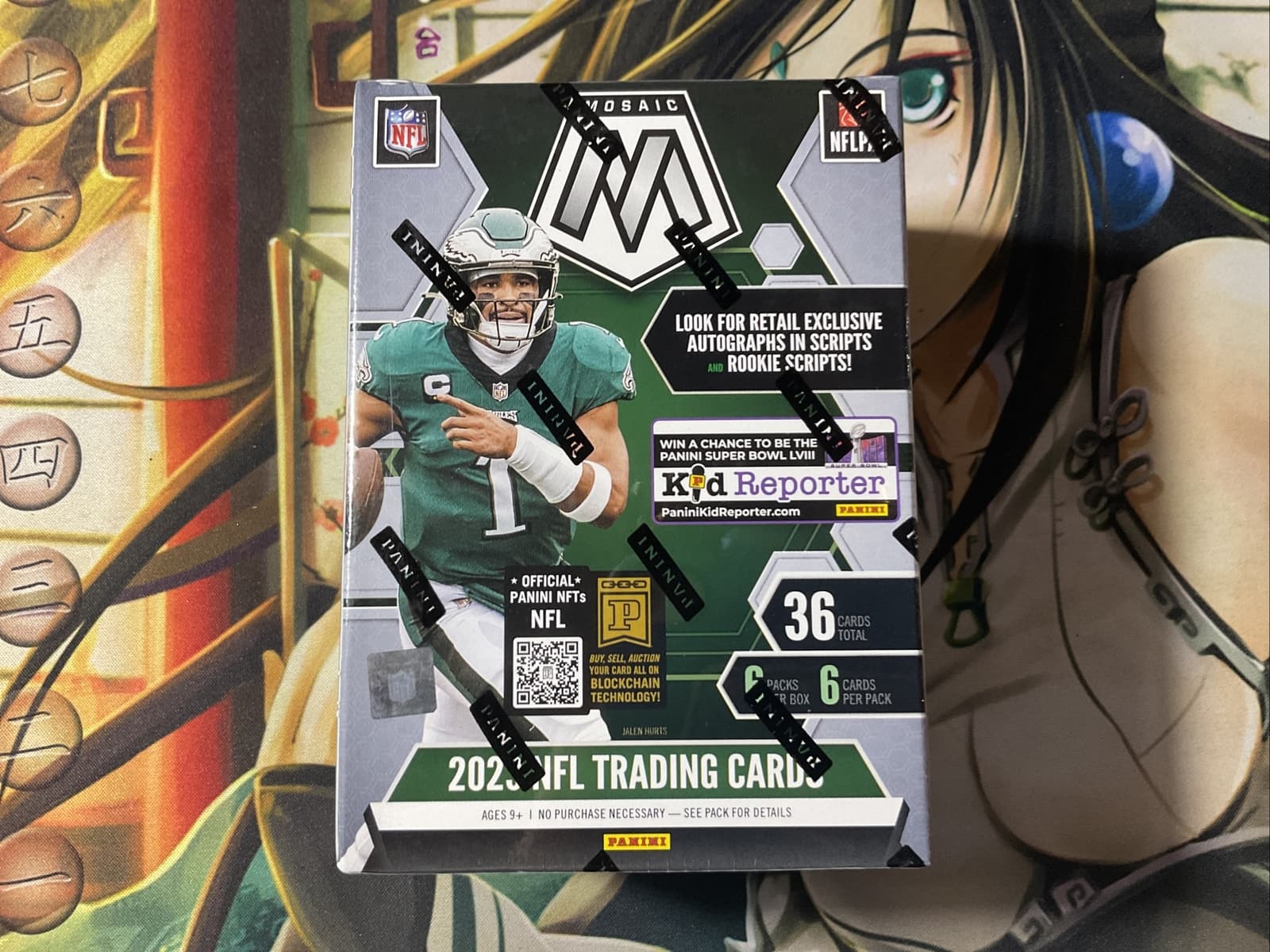 2023 Panini Mosaic Football Trading Card Blaster Box (36 Cards)