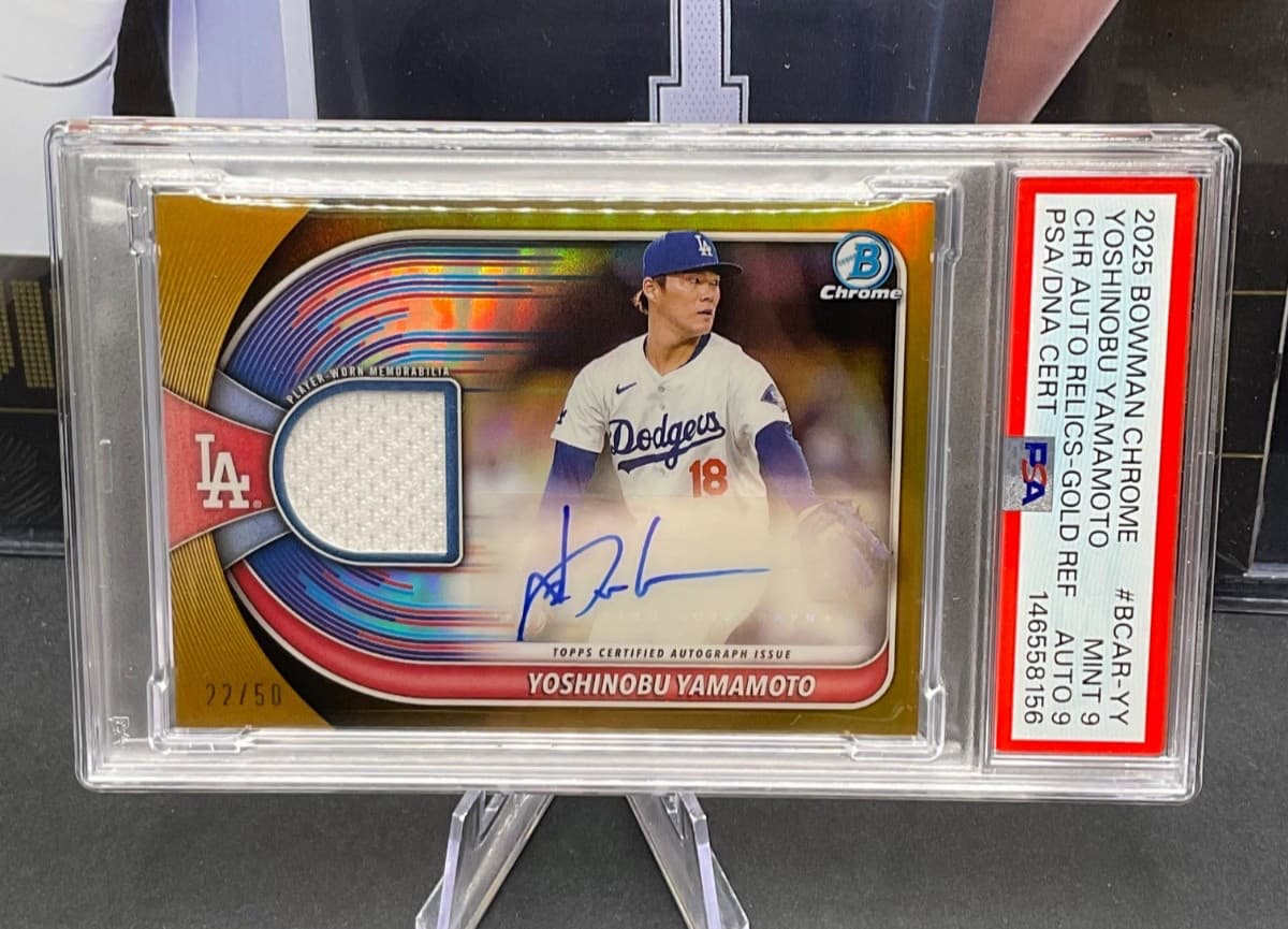 2025 Bowman Chrome Yoshinobu Yamamoto Chrome Auto Relics Gold Ref. /50 PSA 9 RC