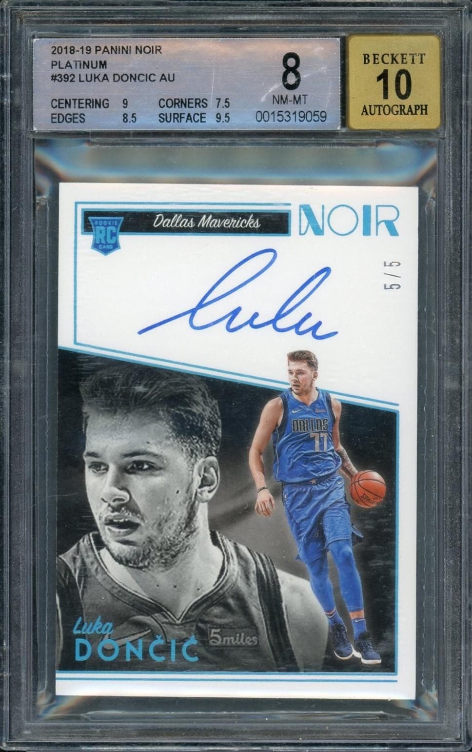 2018 Panini Noir Luka Doncic Platinum Rookie Auto /5 BGS 8