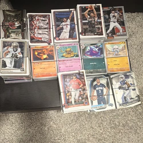 Topps Sports Trading Cards Football Basketball Baseball Pokémon Soccer