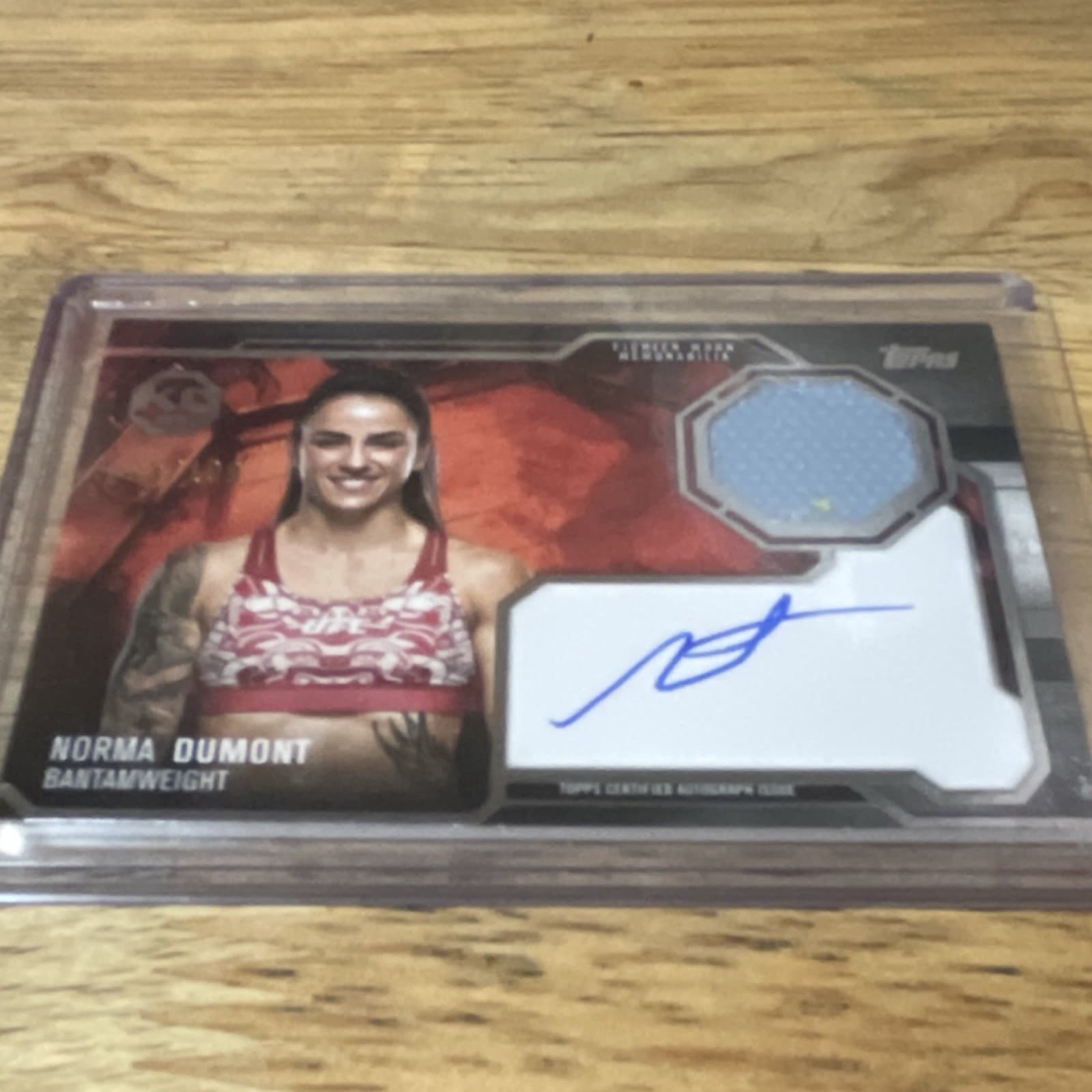 2025 Topps UFC Knockout Norma Dumont Autograph Relic Insert MMA KAR-ND