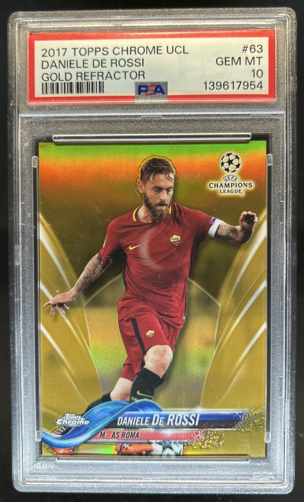 2017 Topps Chrome UEFA Daniele De Rossi Gold Refractor #/50 Roma PSA 10 GEM MINT