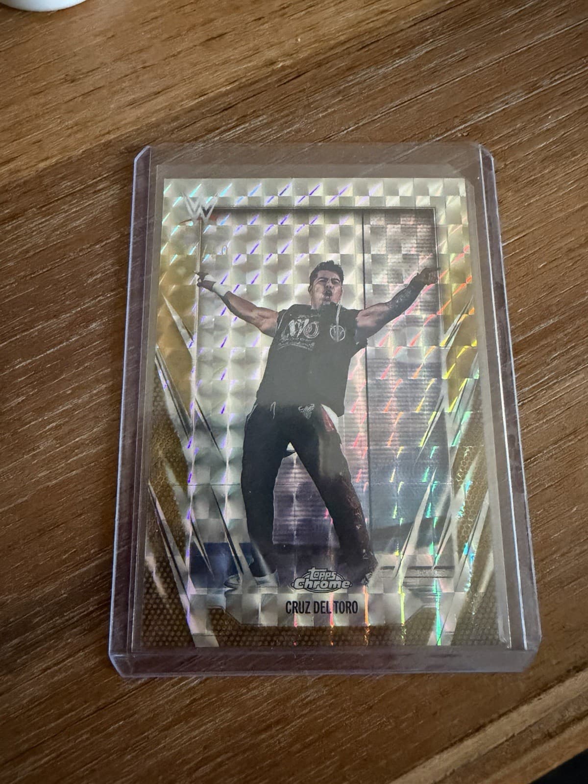 2026 Topps Chrome WWE Cruz Del Toro #179 13/50 Gold Refractor Wrestling Card