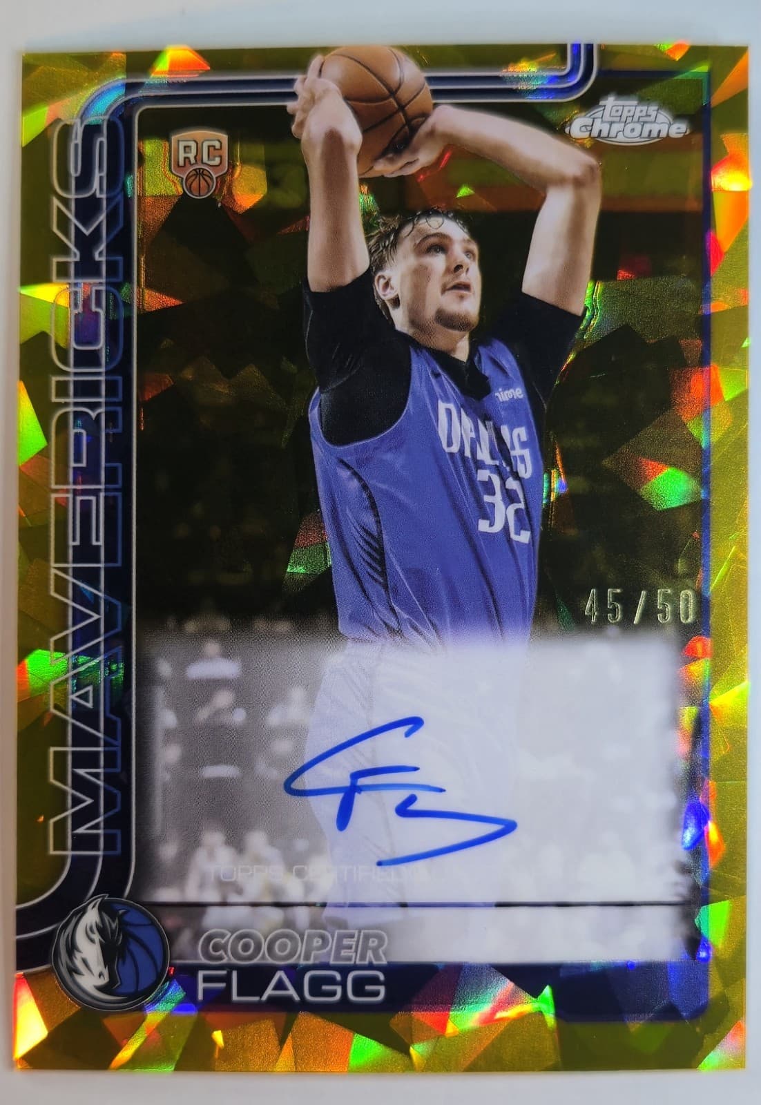 2025 Topps Chrome SAPPHIRE Basketball Gold Cooper Flagg On Card Auto /50