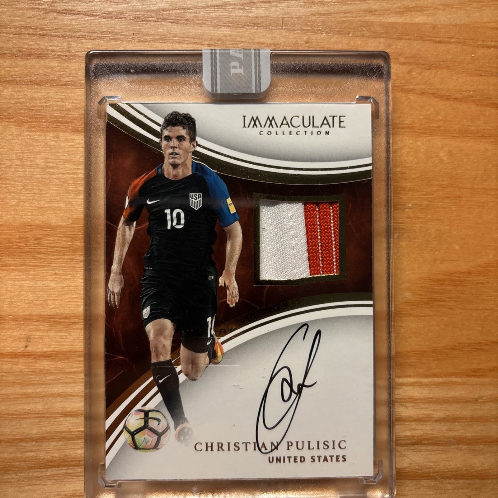 2017 Immaculate Christian Pulisic Rookie Jersey Patch White Box Auto RC #1/1 USA